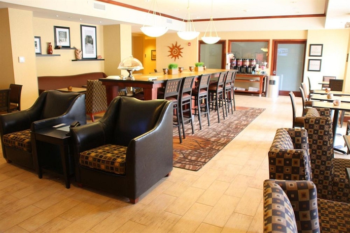 Imagen del bar/restaurante del Hotel Hampton Inn Moab. Foto 4