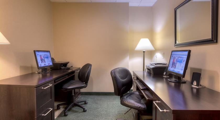 Imagen de los interiores del Hotel Hampton Inn Mobile-i-10/bellingrath Gardens. Foto 5
