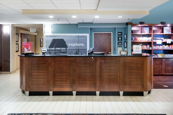 Imagen de los interiores del Hotel Hampton Inn Morehead City. Foto 19