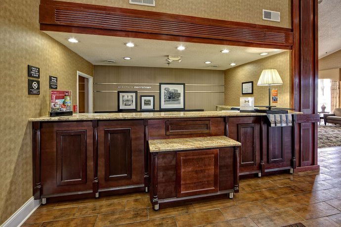 Imagen de los interiores del Hotel Hampton Inn Morristown. Foto 13