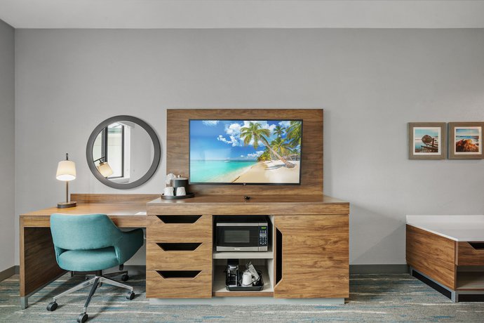 Imagen de la habitación del Hotel Hampton Inn Morro Bay. Foto 5