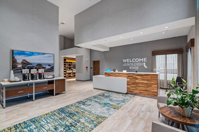 Imagen de los interiores del Hotel Hampton Inn Morro Bay. Foto 17