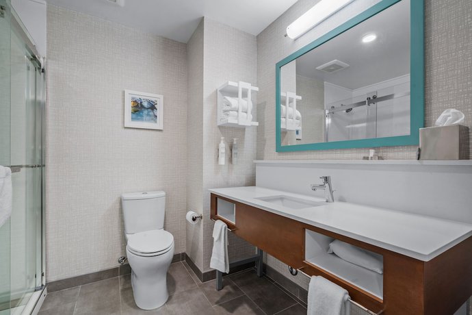 Imagen de la habitación del Hotel Hampton Inn Morro Bay. Foto 16