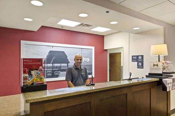 Imagen de los interiores del Hotel Hampton Inn Mount Dora. Foto 17