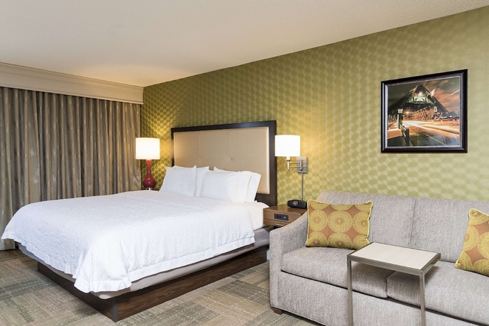 Imagen de la habitación del Hotel Hampton Inn Mount Pleasant. Foto 2