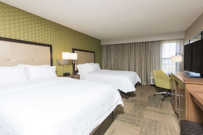 Imagen de la habitación del Hotel Hampton Inn Mount Pleasant. Foto 4