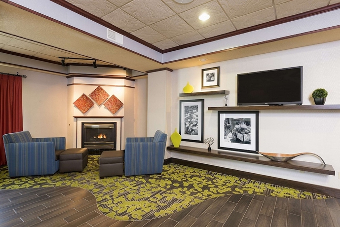 Imagen de los interiores del Hotel Hampton Inn Mount Pleasant. Foto 15