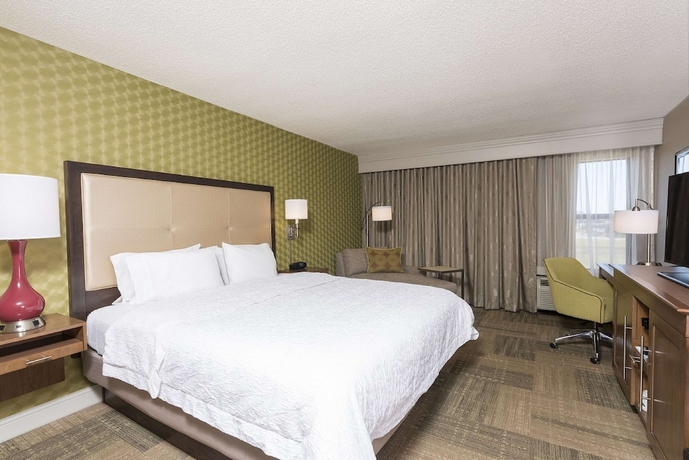 Imagen de la habitación del Hotel Hampton Inn Mount Pleasant. Foto 14