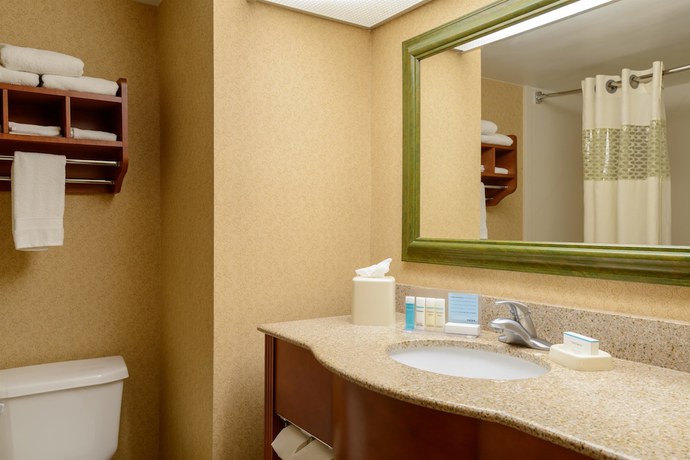 Imagen de la habitación del Hotel Hampton Inn Mt. Vernon. Foto 7