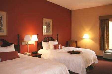 Imagen de la habitación del Hotel Hampton Inn Muskogee. Foto 5