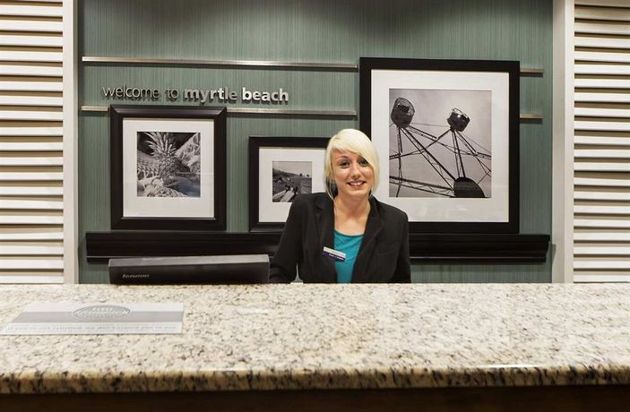Imagen del bar/restaurante del Hotel Hampton Inn Myrtle Beach Broadway At The Beach. Foto 4