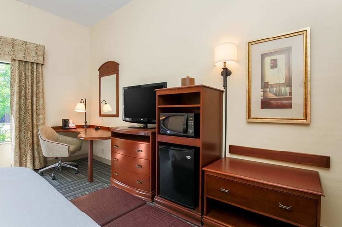 Imagen de la habitación del Hotel Hampton Inn Nanuet. Foto 5