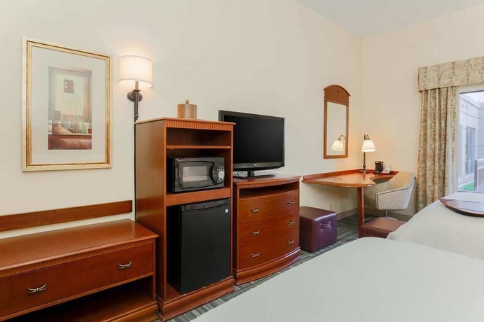 Imagen de la habitación del Hotel Hampton Inn Nanuet. Foto 8