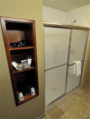 Imagen de la habitación del Hotel Hampton Inn Nashua. Foto 7