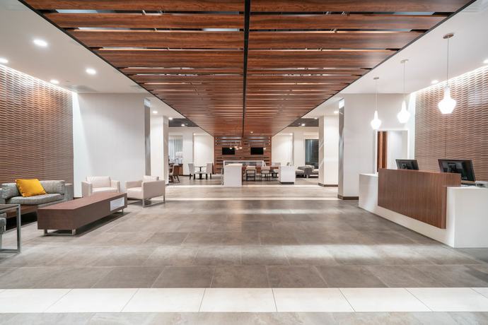 Imagen de los interiores del Hotel Hampton Inn Nashville Airport Century Place. Foto 10