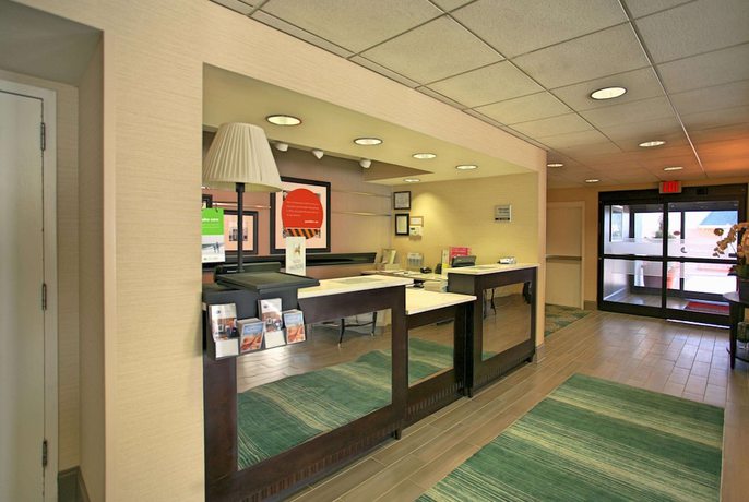 Imagen de los interiores del Hotel Hampton Inn Natchitoches. Foto 18
