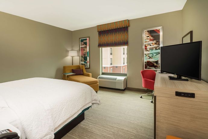 Imagen de la habitación del Hotel Hampton Inn Newport. Foto 13
