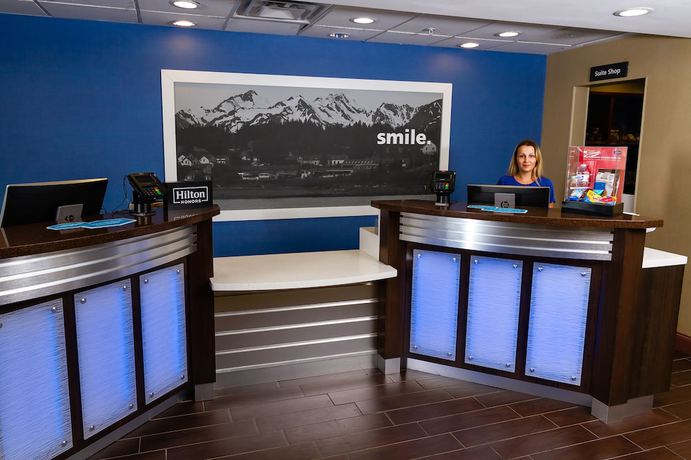 Imagen de los interiores del Hotel Hampton Inn Norco-Corona-Eastvale. Foto 18