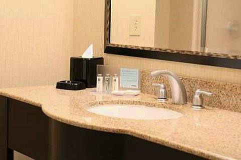 Imagen de la habitación del Hotel Hampton Inn North Brunswick. Foto 2