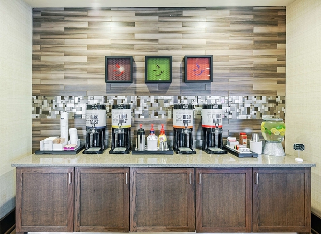 Imagen de los interiores del Hotel Hampton Inn North Little Rock Mccain Mall, Ar. Foto 16