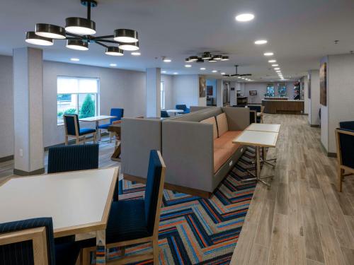 Imagen general del Hotel Hampton Inn Norton, Va. Foto 10