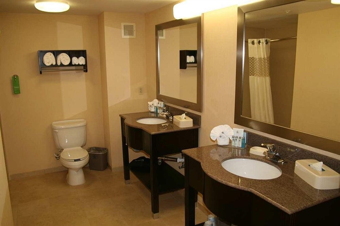 Imagen de la habitación del Hotel Hampton Inn Oakland-hayward. Foto 6