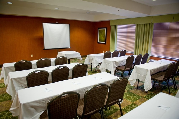 Imagen de los interiores del Hotel Hampton Inn Oakland-hayward. Foto 13