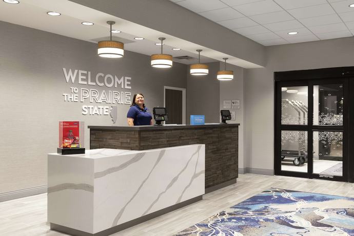 Imagen de los interiores del Hotel Hampton Inn O'fallon. Foto 16