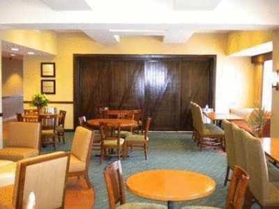 Imagen general del Hotel Hampton Inn Okeechobee - Lake Okeechobee. Foto 7