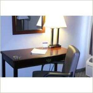 Imagen de la habitación del Hotel Hampton Inn Olathe. Foto 8