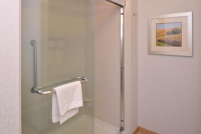 Imagen de la habitación del Hotel Hampton Inn Omaha Midtown-aksarben Area. Foto 9