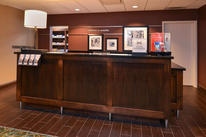 Imagen de los interiores del Hotel Hampton Inn Omaha Midtown-aksarben Area. Foto 20