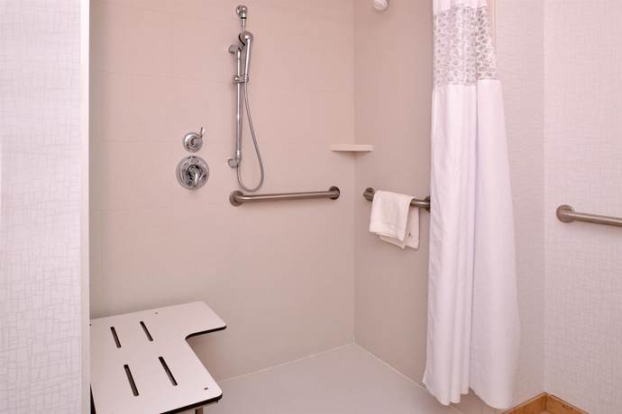 Imagen de la habitación del Hotel Hampton Inn Omaha Midtown-aksarben Area. Foto 14
