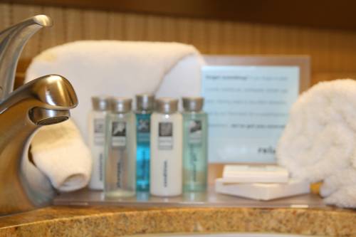 Imagen de la habitación del Hotel Hampton Inn Ontario/mansfield. Foto 9