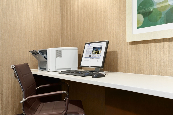 Imagen de los interiores del Hotel Hampton Inn Orlando International Drive Convention Center. Foto 13