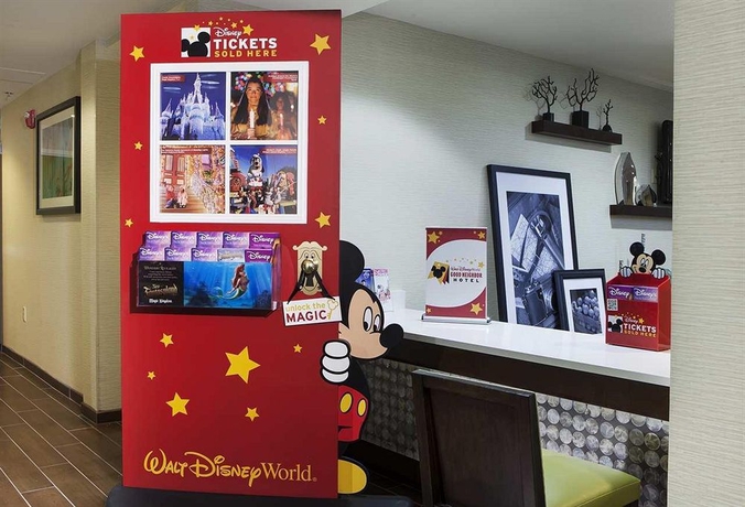 Imagen de los interiores del Hotel Hampton Inn Orlando/Lake Buena Vista. Foto 11