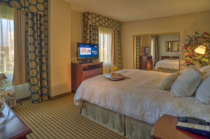 Imagen de la habitación del Hotel Hampton Inn Palm Beach Gardens. Foto 8