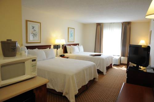 Imagen de la habitación del Hotel Hampton Inn Panama City Beach. Foto 2