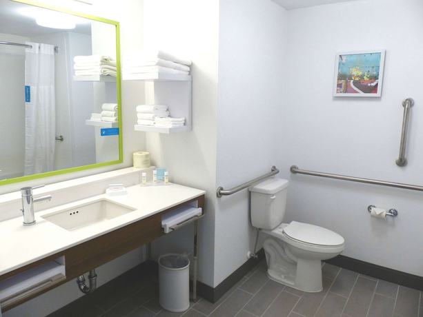 Imagen de la habitación del Hotel Hampton Inn Paramus. Foto 11