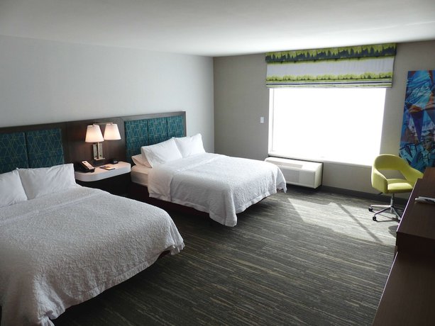 Imagen de la habitación del Hotel Hampton Inn Paramus. Foto 12