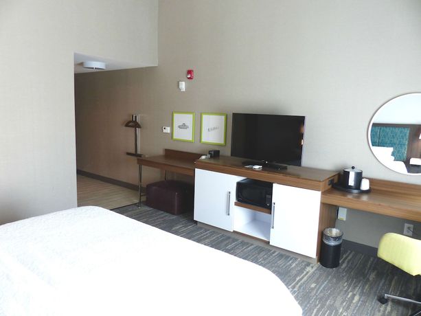 Imagen de la habitación del Hotel Hampton Inn Paramus. Foto 14