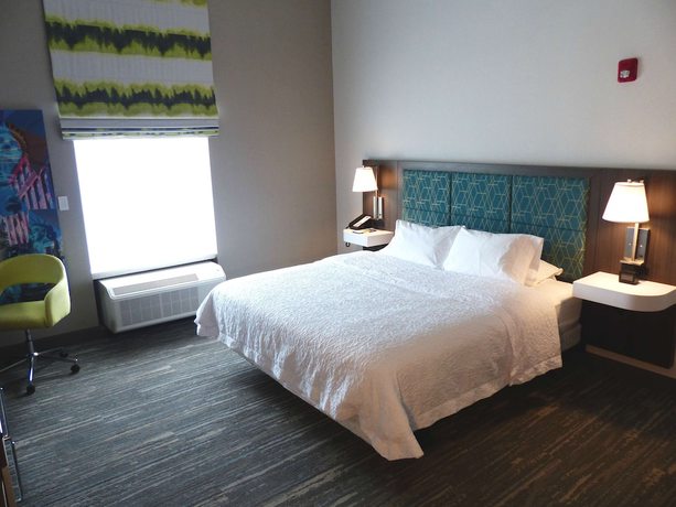 Imagen de la habitación del Hotel Hampton Inn Paramus. Foto 17