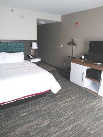 Imagen de la habitación del Hotel Hampton Inn Paramus. Foto 19