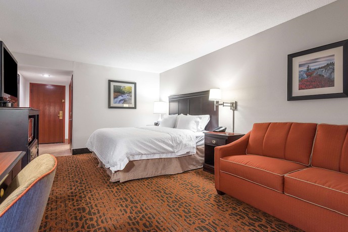 Imagen de la habitación del Hotel Hampton Inn Parkersburg-Mineral Wells. Foto 2