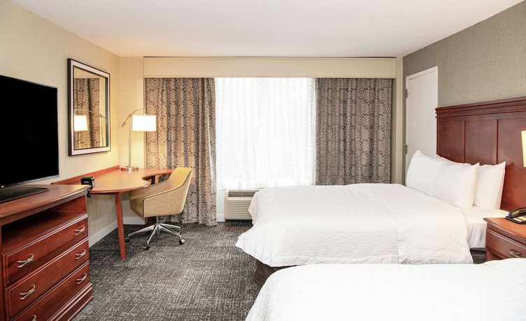 Imagen de la habitación del Hotel Hampton Inn Parsippany. Foto 4