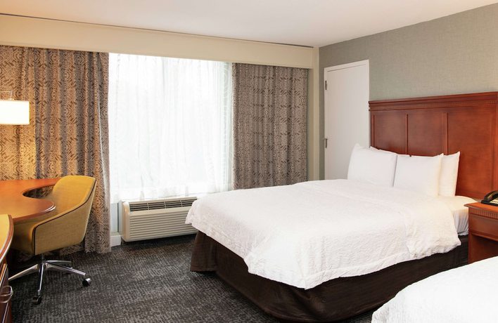 Imagen de la habitación del Hotel Hampton Inn Parsippany. Foto 6