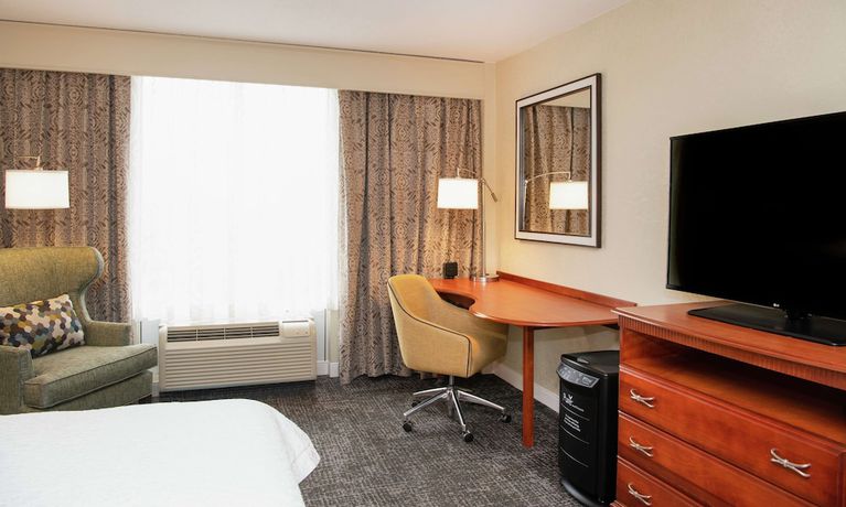 Imagen de la habitación del Hotel Hampton Inn Parsippany. Foto 8