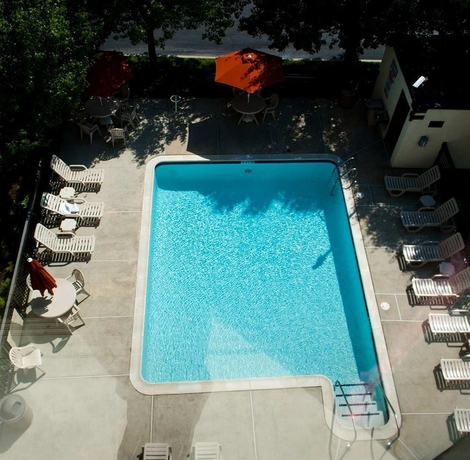 Imagen de la piscina del Hotel Hampton Inn Philadelphia-international Airport. Foto 12