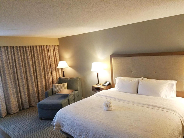 Imagen de la habitación del Hotel Hampton Inn Philadelphia-international Airport. Foto 5