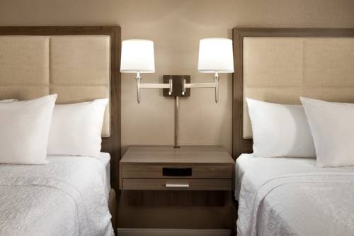 Imagen de la habitación del Hotel Hampton Inn Philadelphia/mt. Laurel. Foto 6
